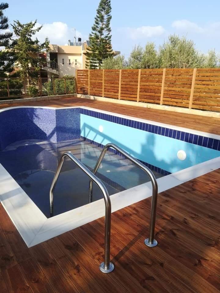 Κατασκευή Πισίνας και Εξωτερικού χώρου