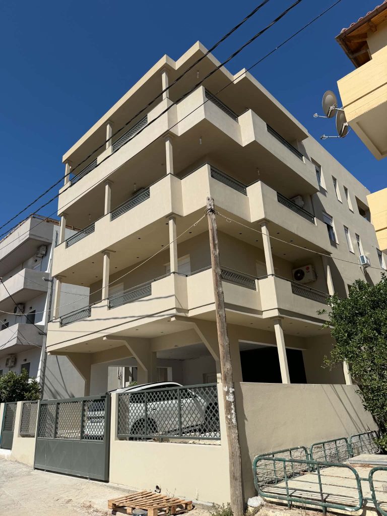 Κατασκευή τριώροφου κτιρίου  συμβατικής κατασκευής με πυλωτή και υπόγειο- Κηπούπολη Ηράκλειο